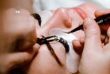 How to Remove Lash Extensions Without Damaging Your Natural Lashes